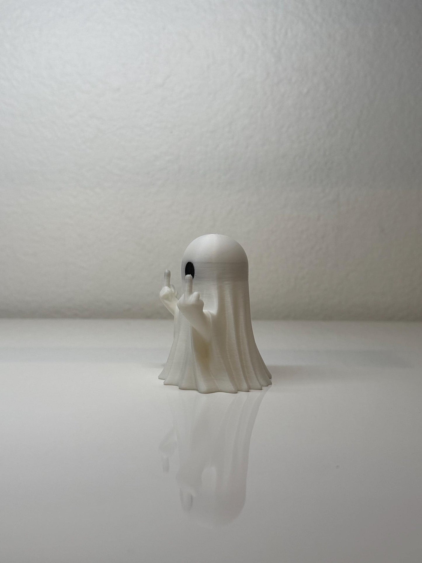 Funny Ghost Figurines - Halloween 3D Printed Spooky Decor Unique Gothic Collectibles, Middle Finger Statue, Halloween Gift, Fall Gift